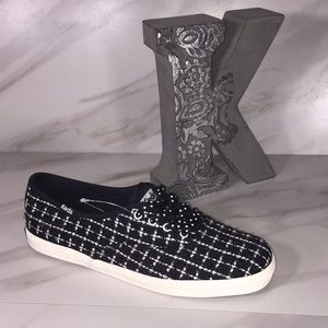 KEDS Black tweed style shoe size 7